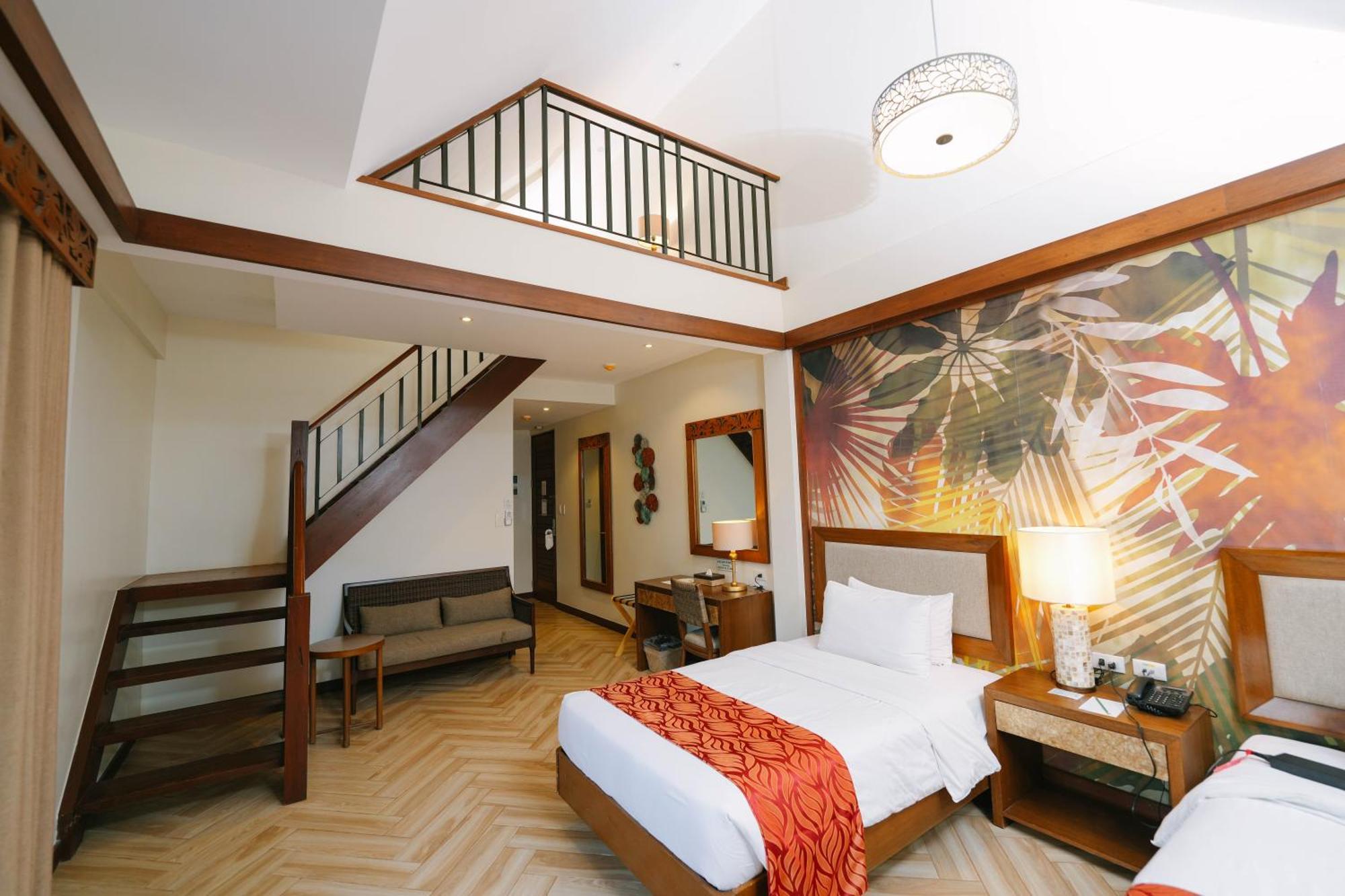 La Jolla Luxury Beach Resort Bagac Exterior foto